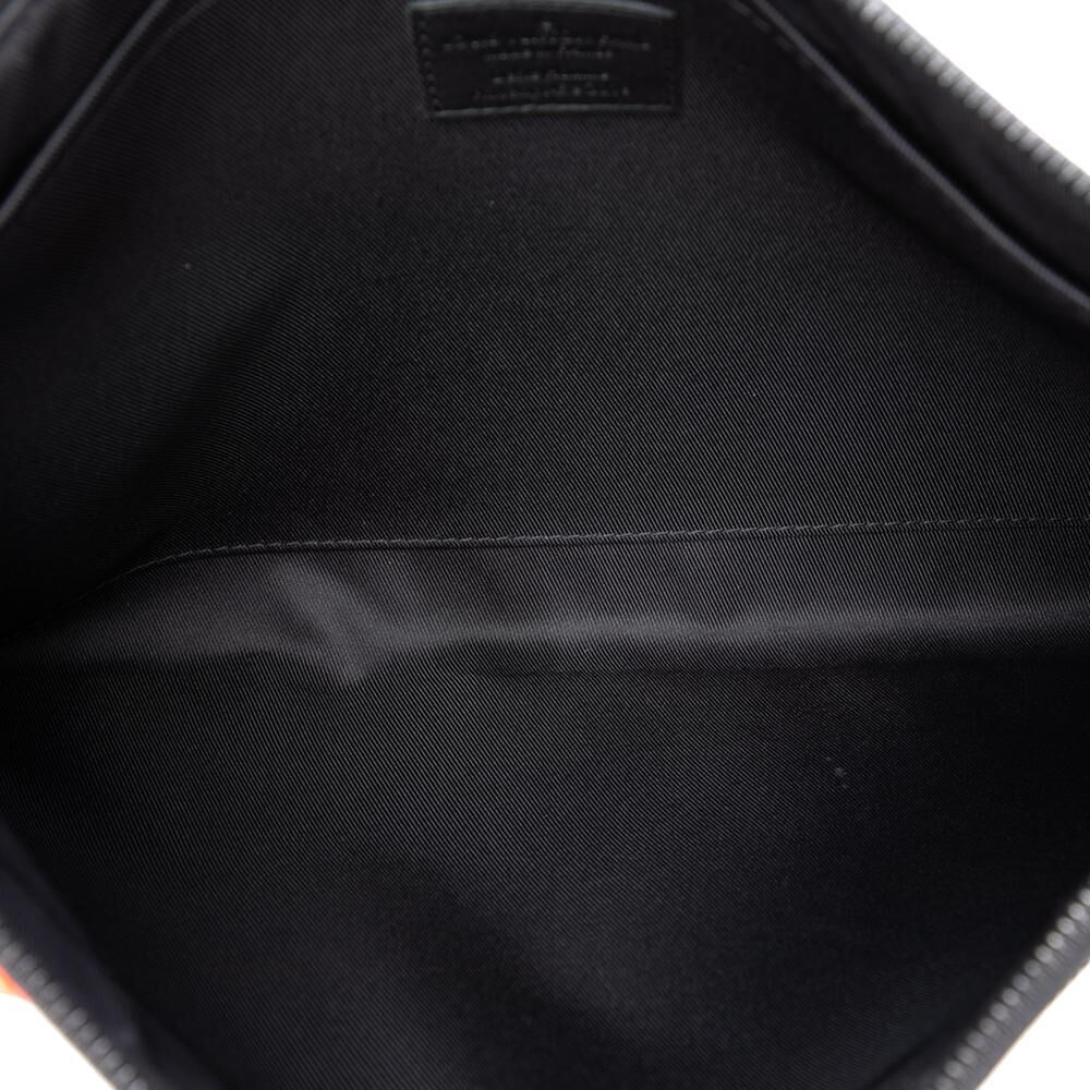 Louis Vuitton Clutch