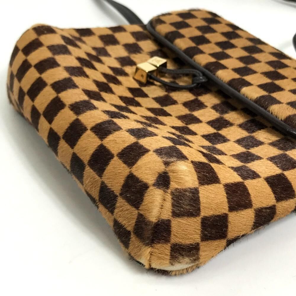 Louis Vuitton Shoulder Bags