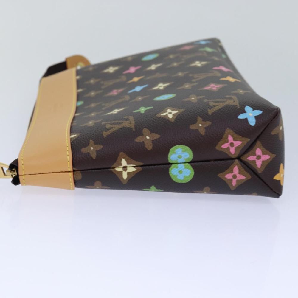 Louis Vuitton Clutch