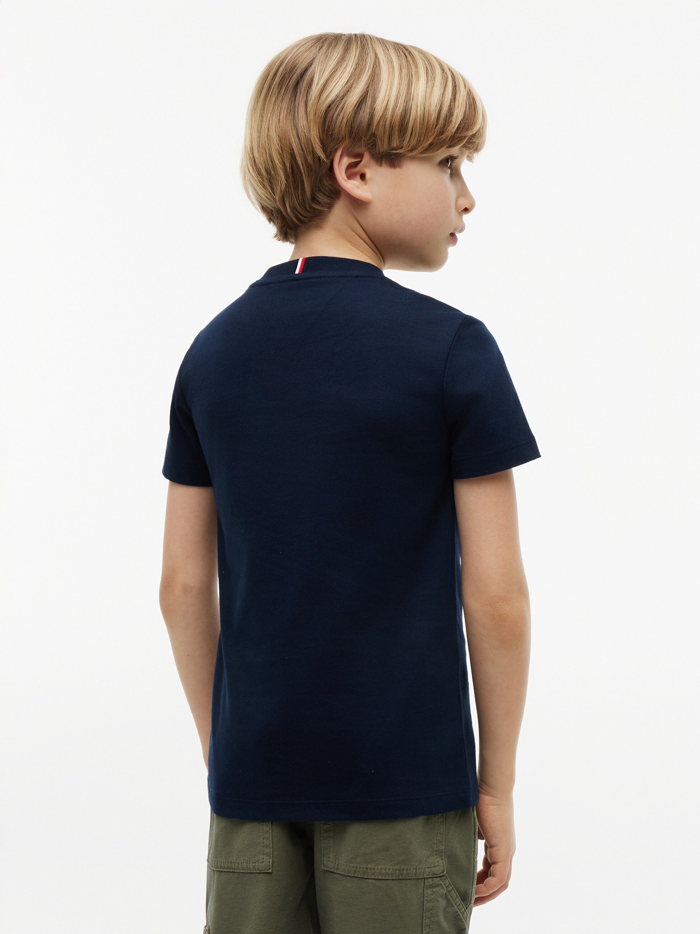 OUTLINE FLAG GRAPHIC T-SHIRT SS