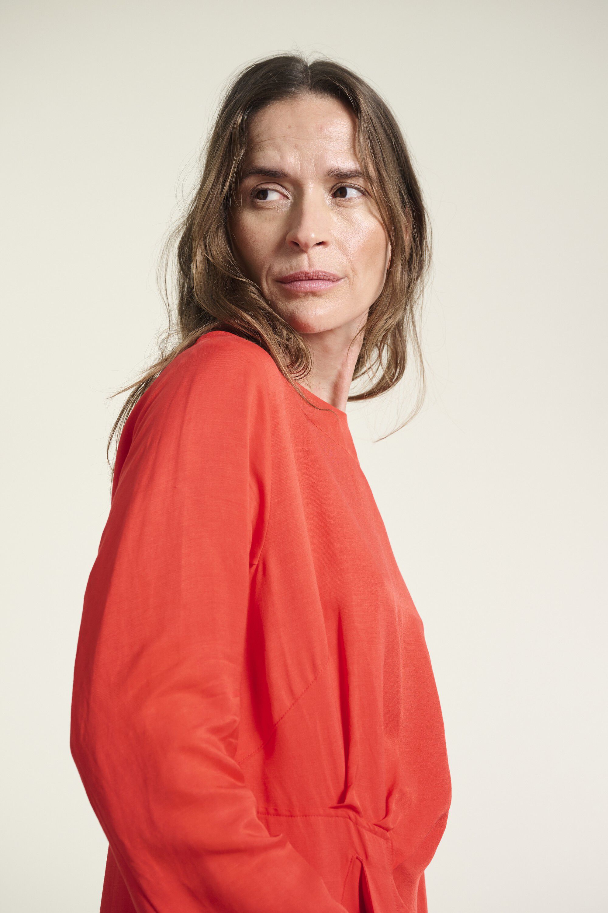 Kumamoto kjole med l&aelig;g