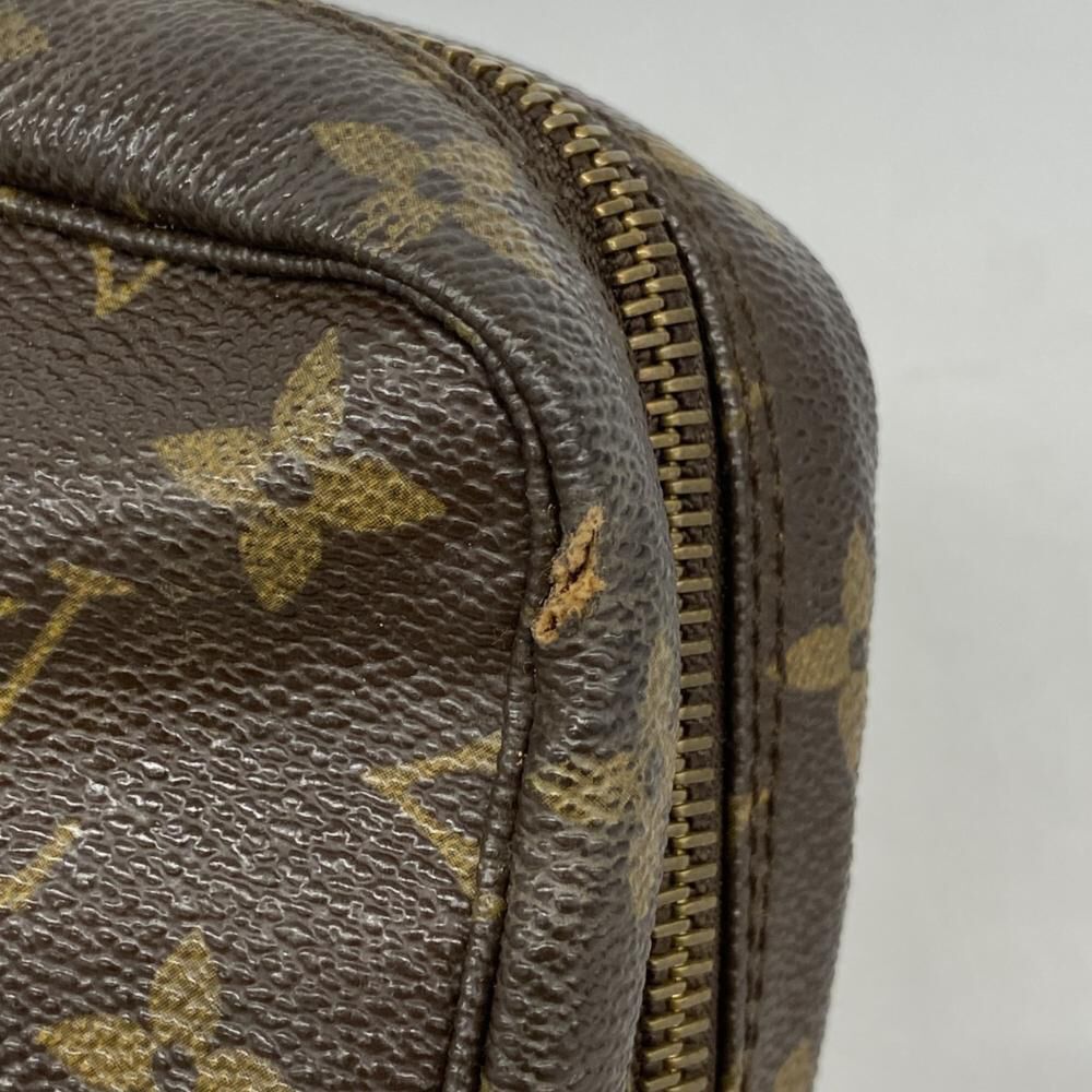 Louis Vuitton Trousse Toilette