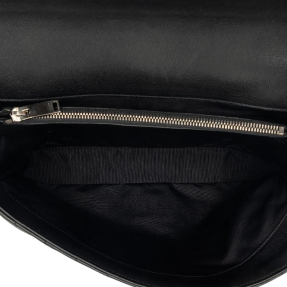 Yves Saint Laurent Shoulder Bag