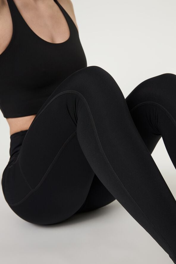 Pocket High-Rise Legging, Long