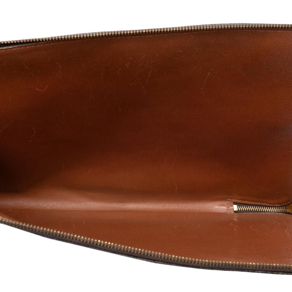 Louis Vuitton Poche Documents