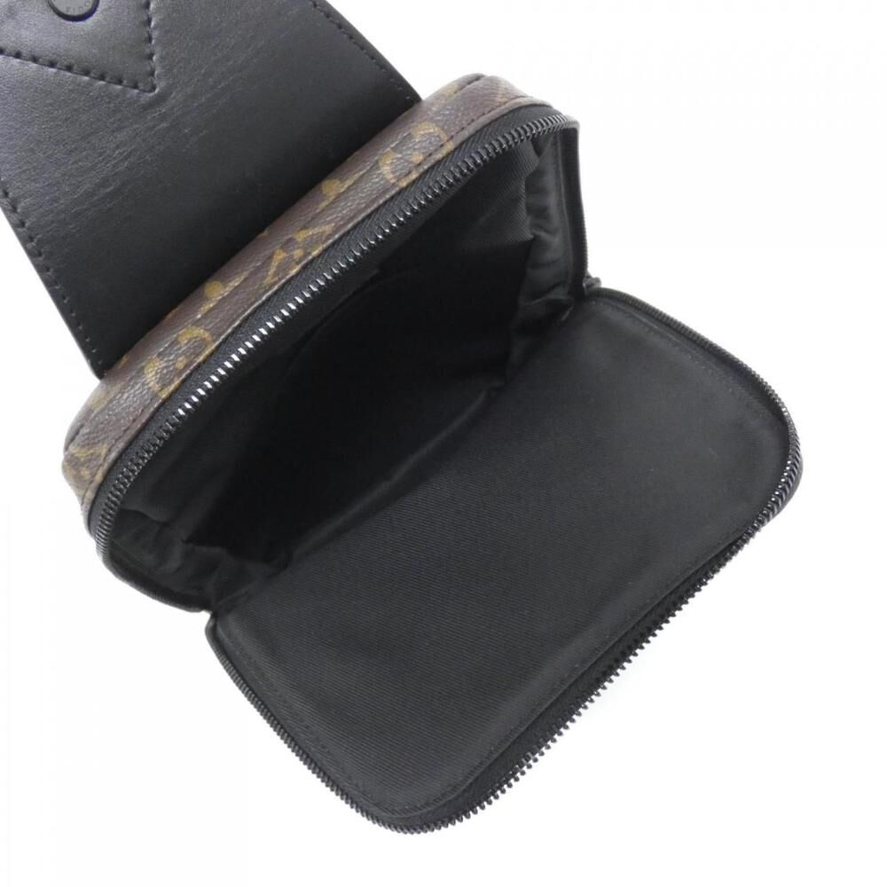 Louis Vuitton Shoulder Bags