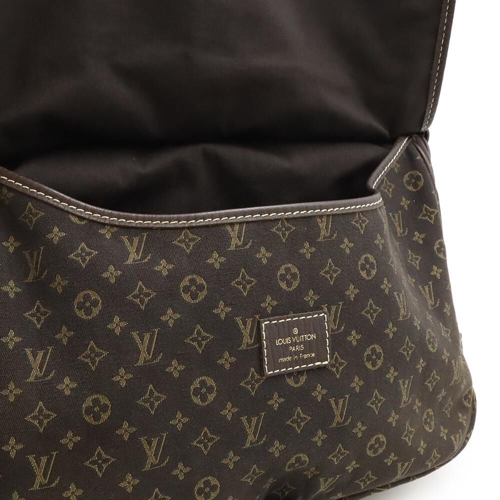 Louis Vuitton Shoulder Bags