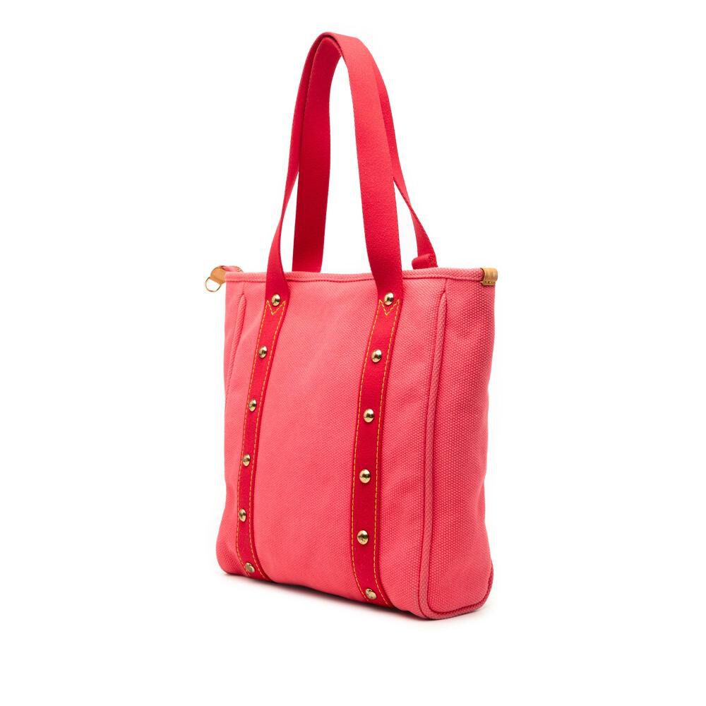 Louis Vuitton Antigua