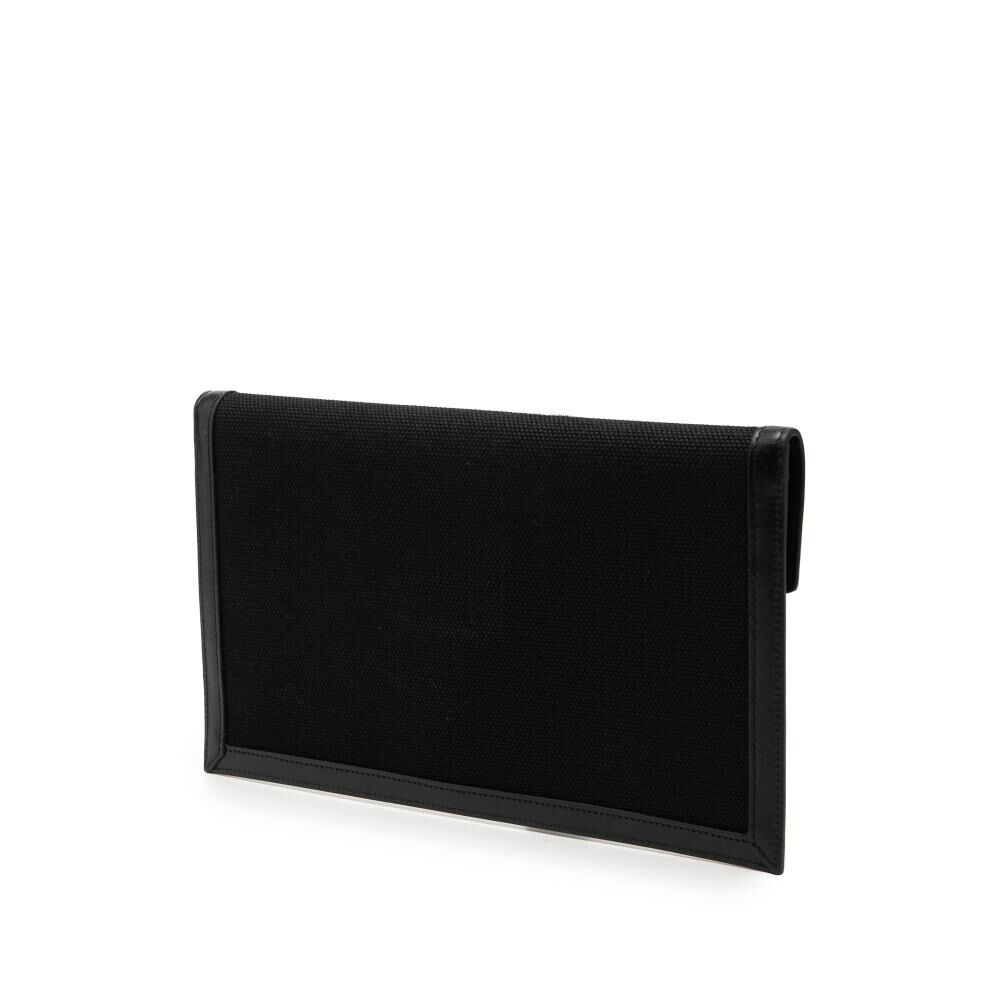 Yves Saint Laurent Pouch