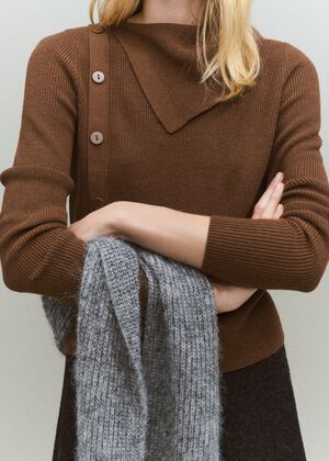 Sweater with asymmetrical neck and