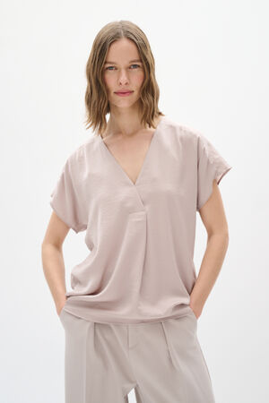 RindaIW Top