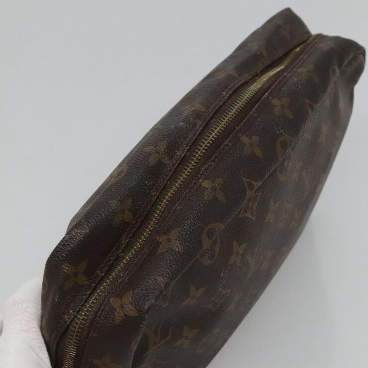 Louis Vuitton Trousse Toilette