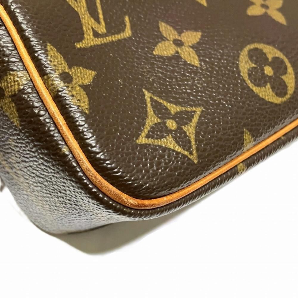 Louis Vuitton Shoulder Bags