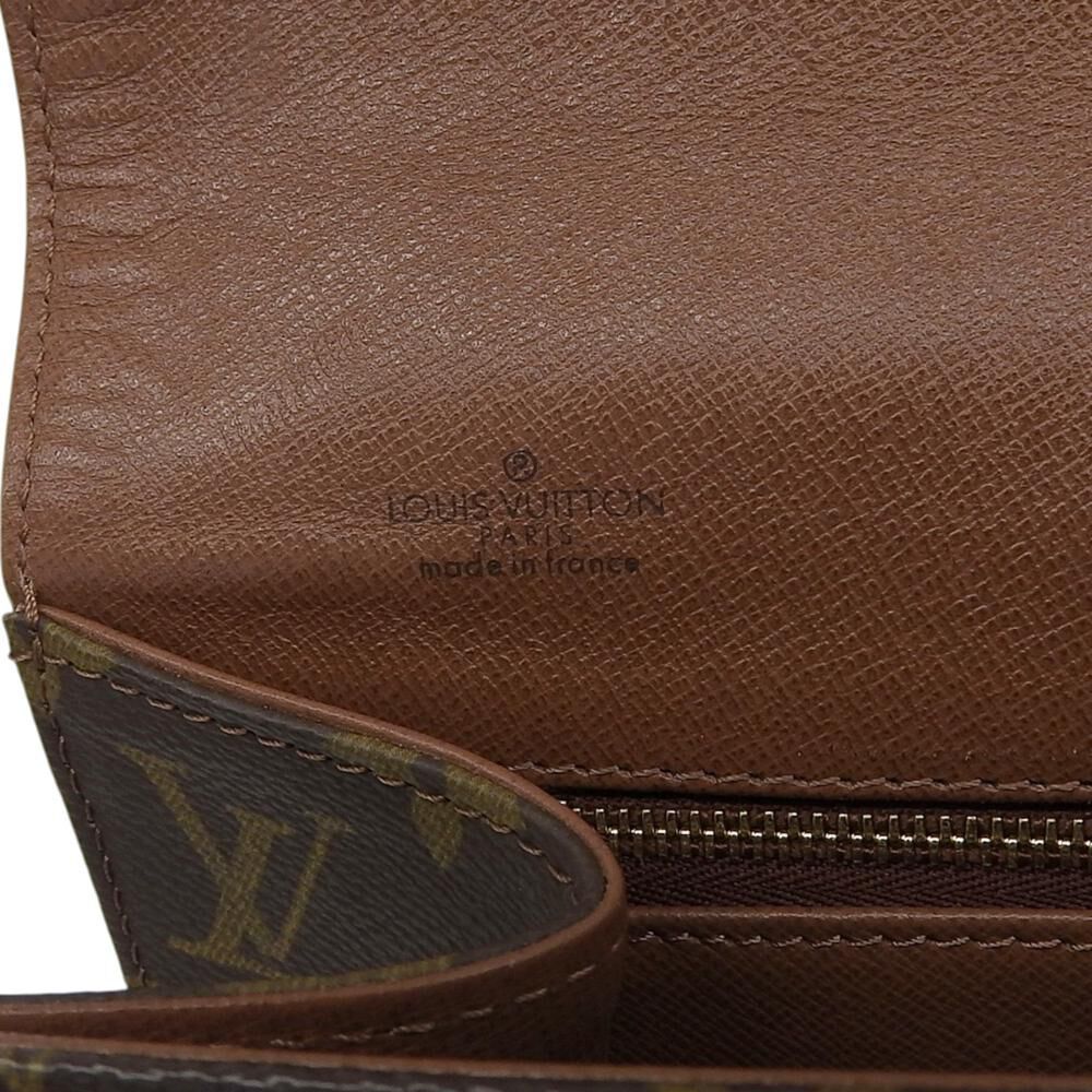 Louis Vuitton Pochette Dame