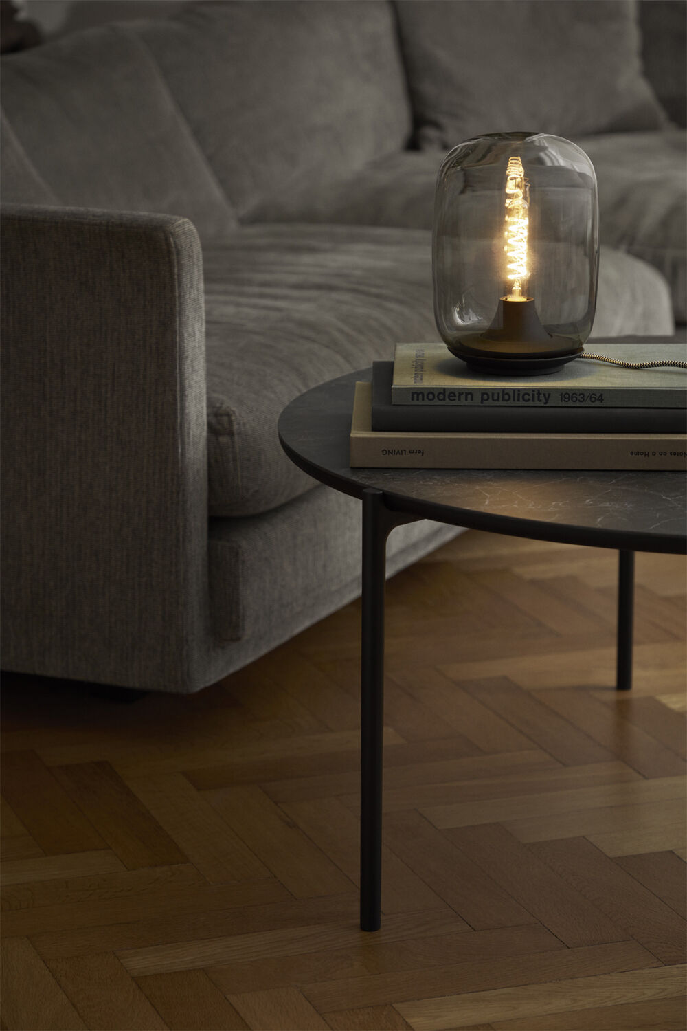 Acorn Bordlampe Stone