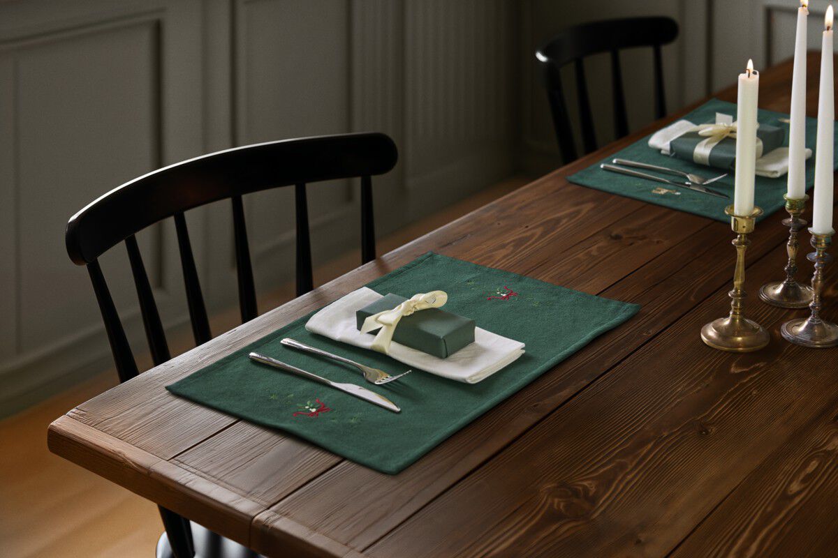 Christmas Fable D&aelig;kkeserviet Mistelten 49x32 cm gr&oslash;n