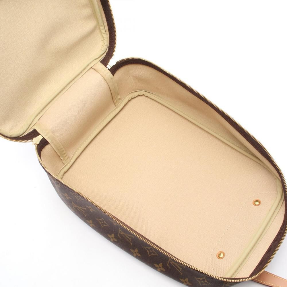 Louis Vuitton Excursion