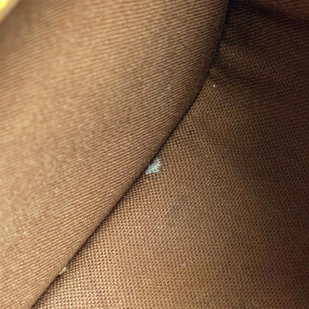 Louis Vuitton Sologne