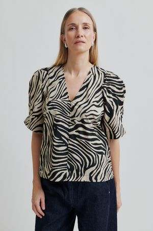 Pranni Blouse