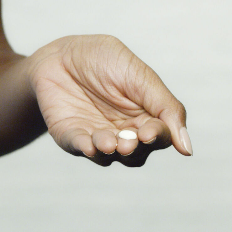 Daily UV Defense Aqua Gel SPF50