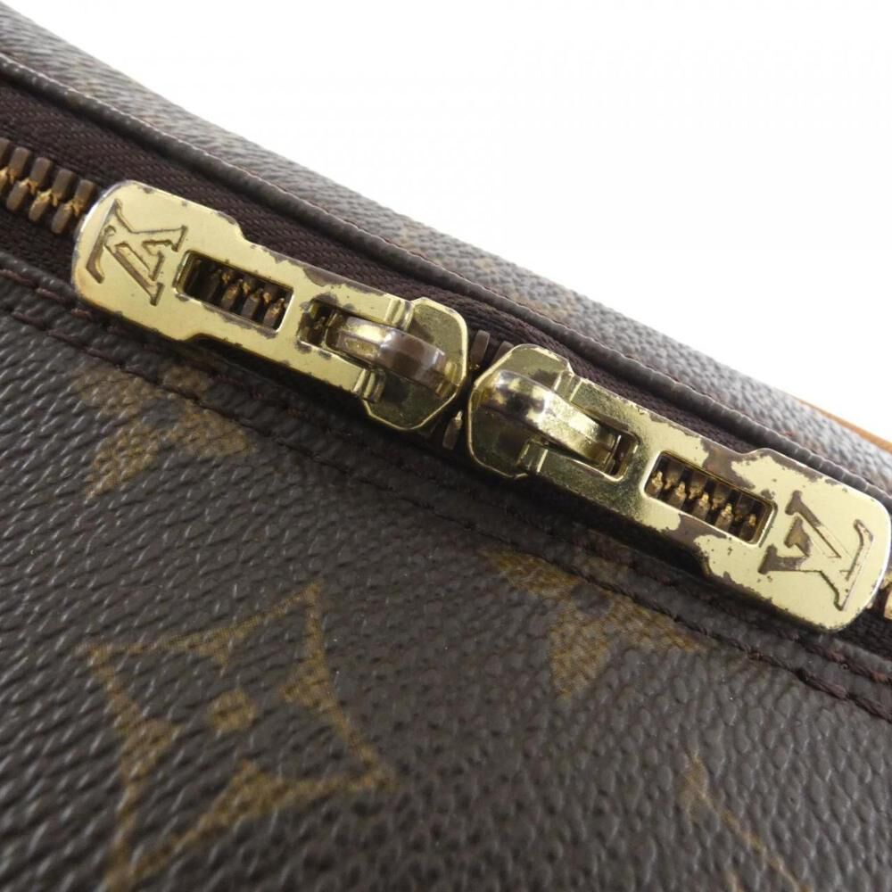 Louis Vuitton Crossbody Bag