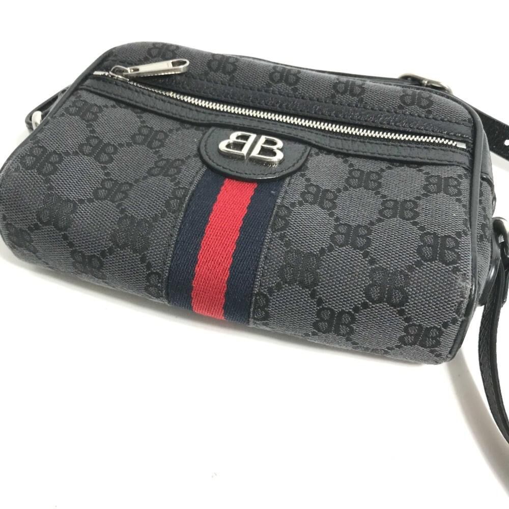 Gucci Shoulder Bag