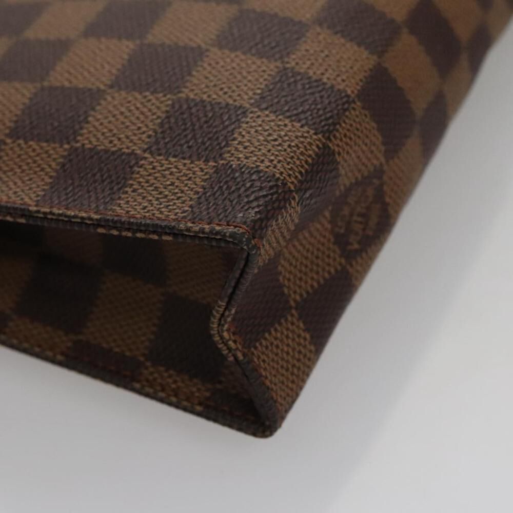 Louis Vuitton Poche Toilette