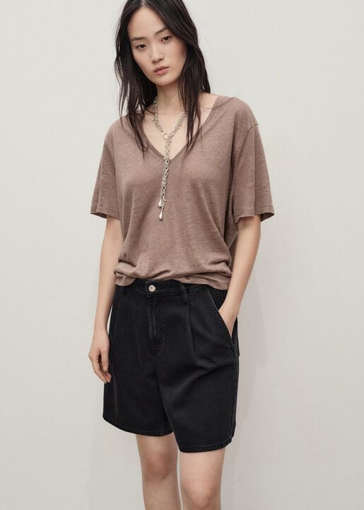 Pleated denim Bermuda shorts