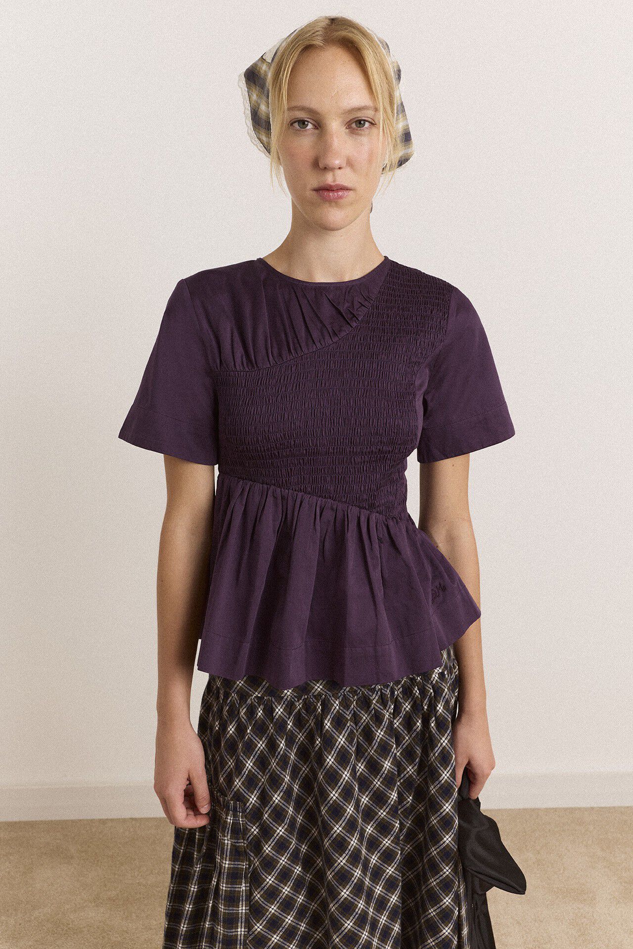 EMMY SHIRRED TOP - PLUM