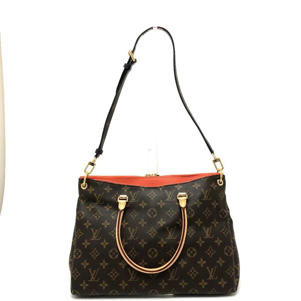 Louis Vuitton Pallas