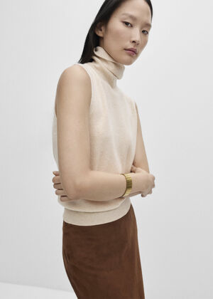 100% wool turtleneck top