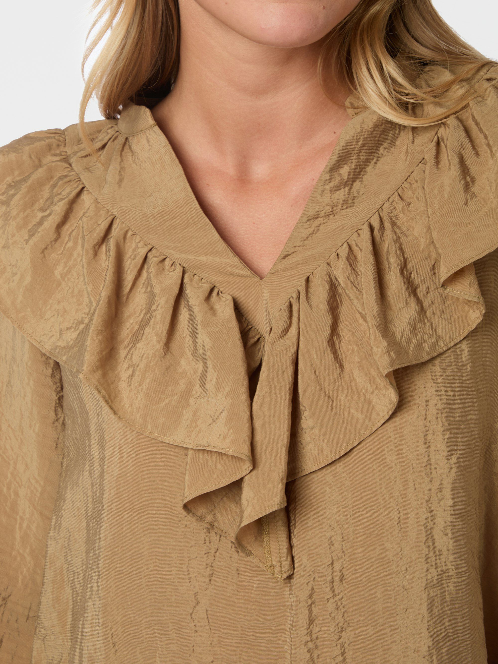 Nula Flounce Crisp Blouse