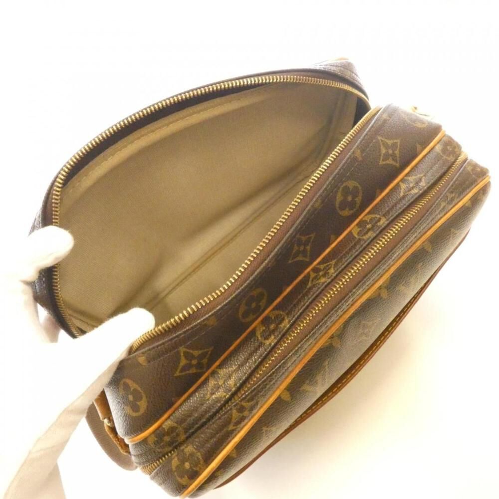 Louis Vuitton Reporter