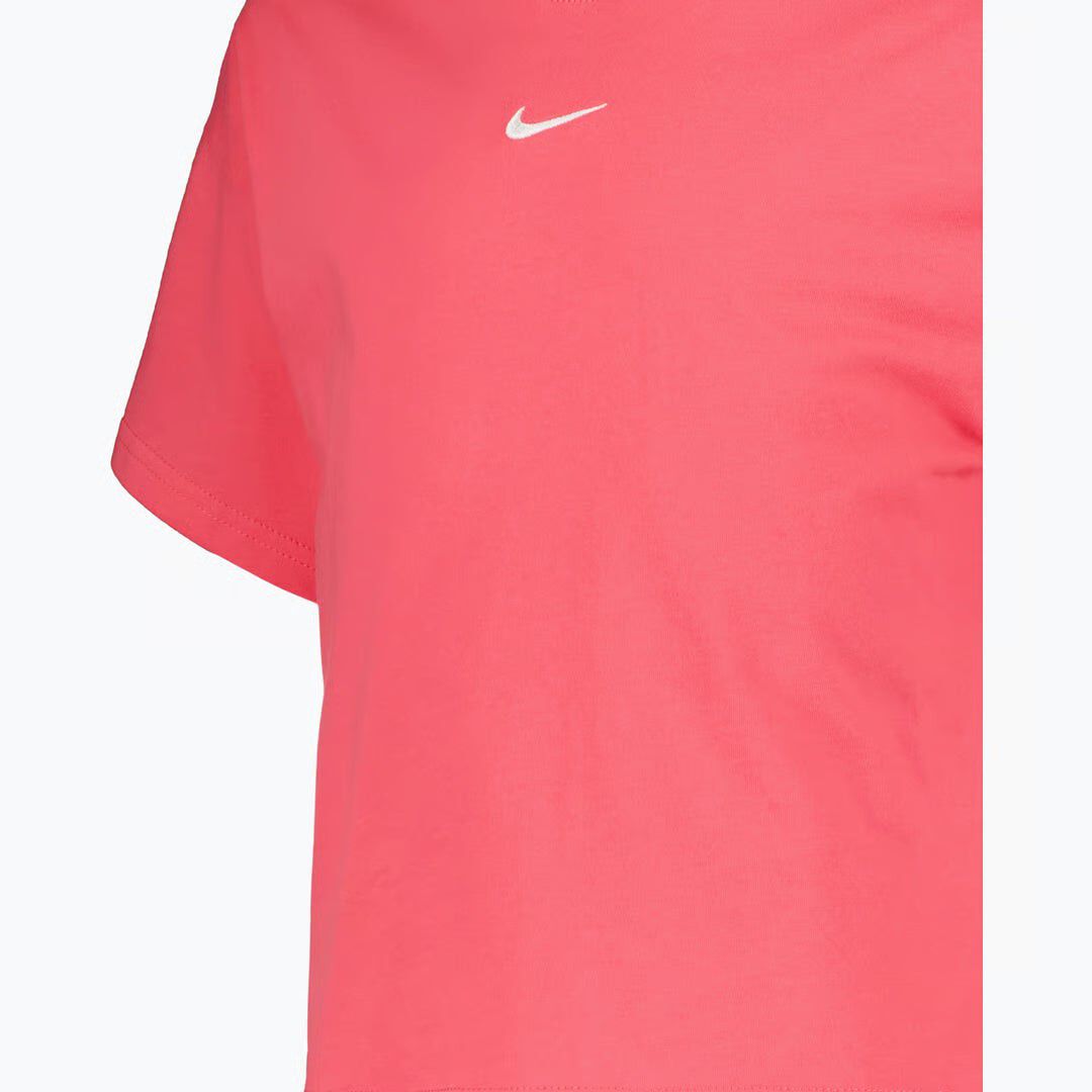 Sportswear Essential T-shirt