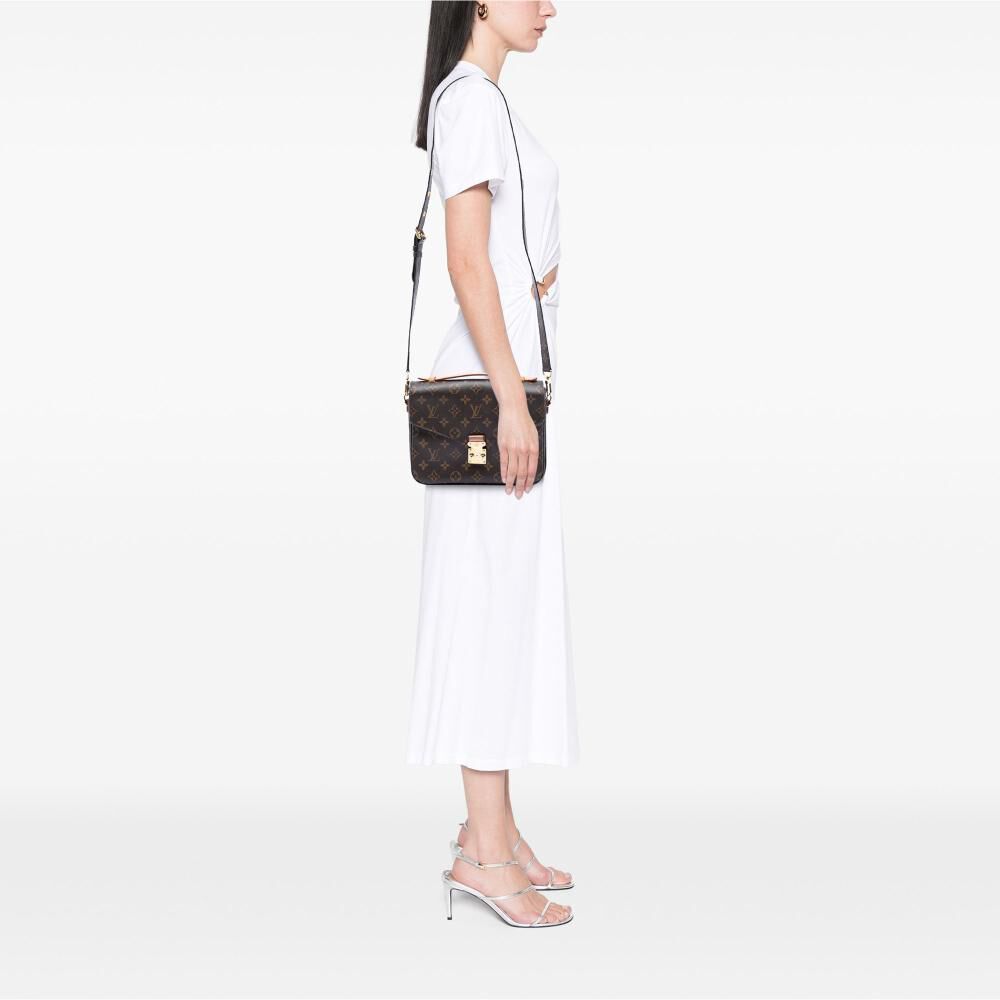 Louis Vuitton Pochette M&eacute;tis