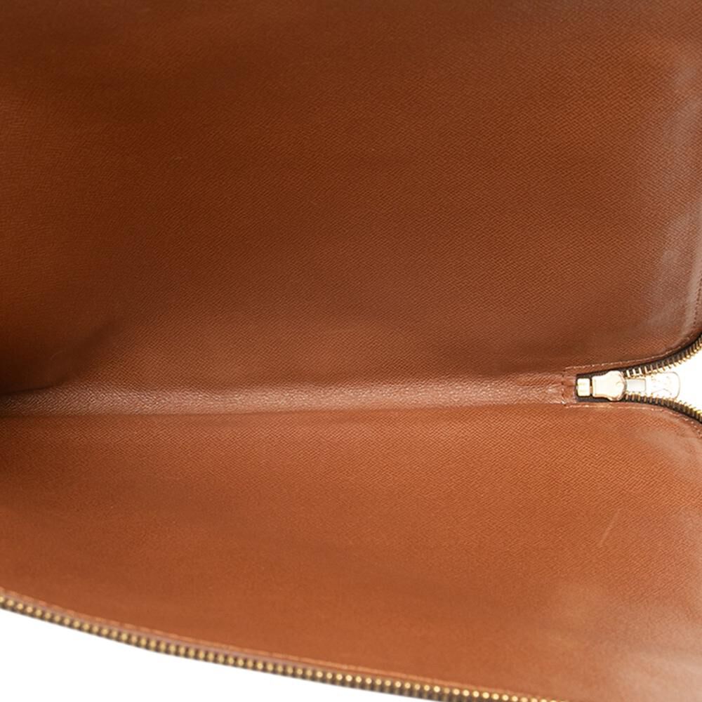 Louis Vuitton Poche Documents