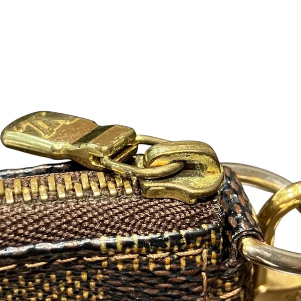 Louis Vuitton Pochette Accessoires