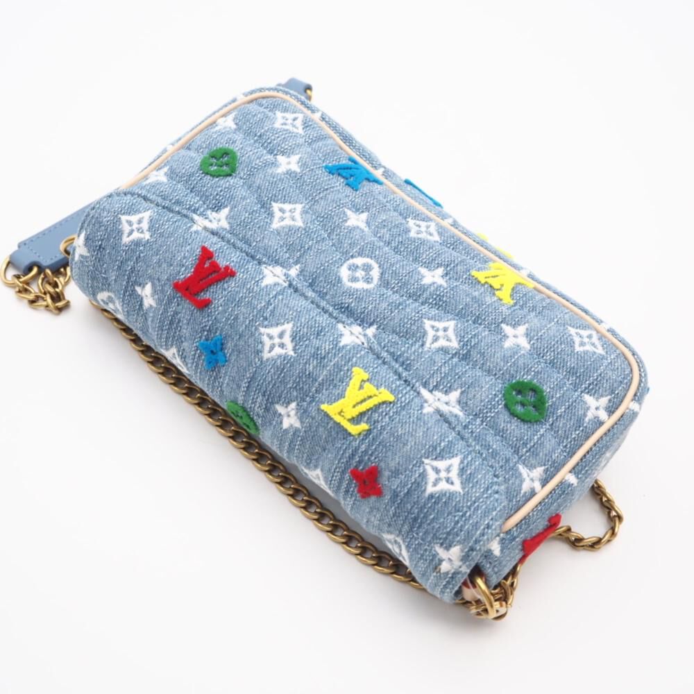 Louis Vuitton Shoulder Bags