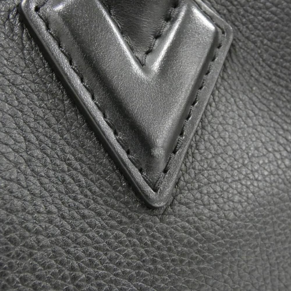 Louis Vuitton On My Side