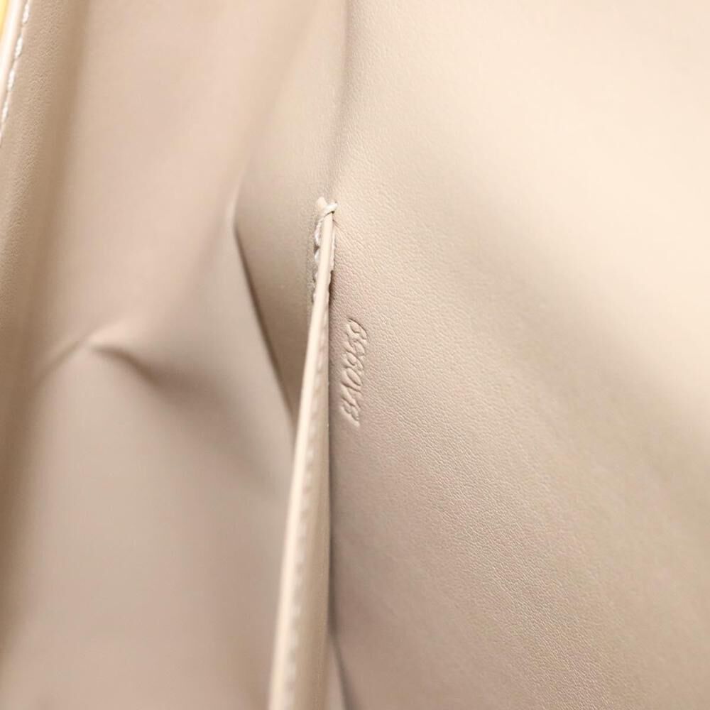 Louis Vuitton Thompson Street