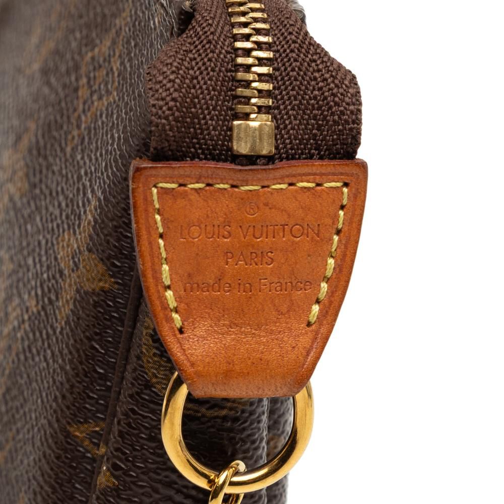 Louis Vuitton Pochette Accessoires
