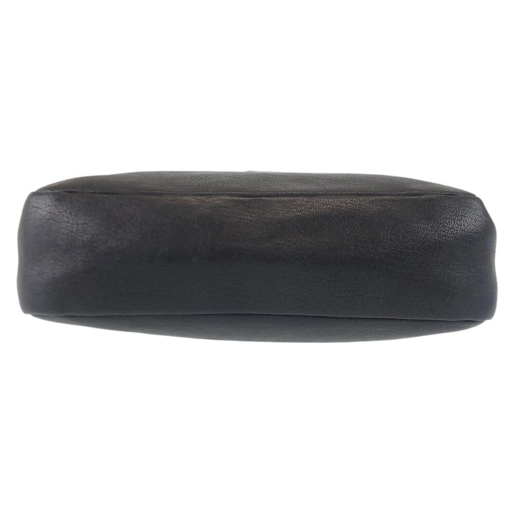 Yves Saint Laurent Shoulder Bag