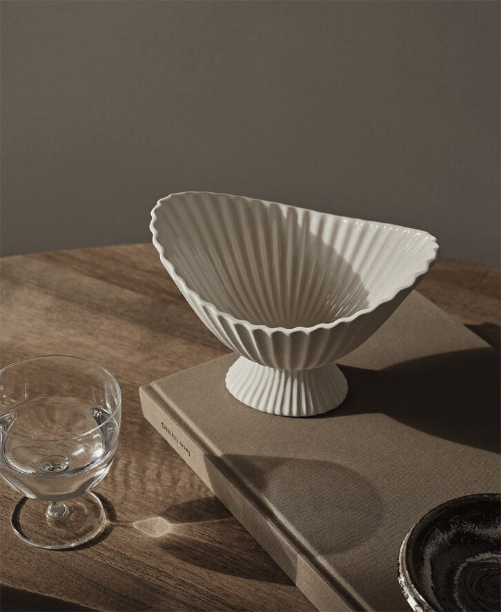 Fountain Bowl - 19 - Off-white