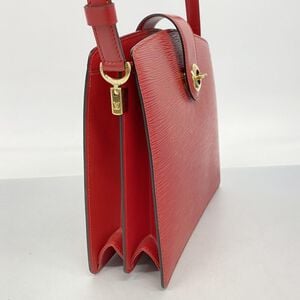 Louis Vuitton Capucines