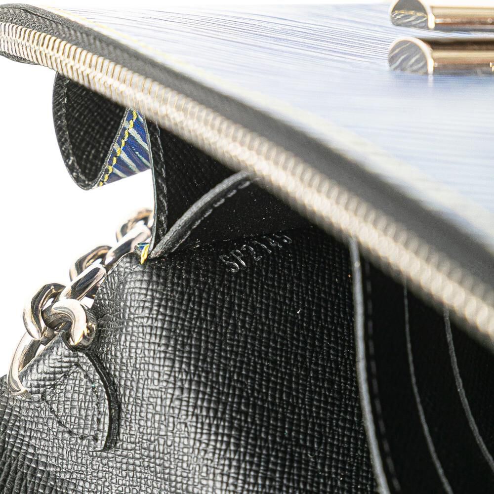 Louis Vuitton Twist