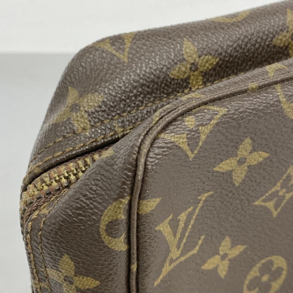 Louis Vuitton Pouch
