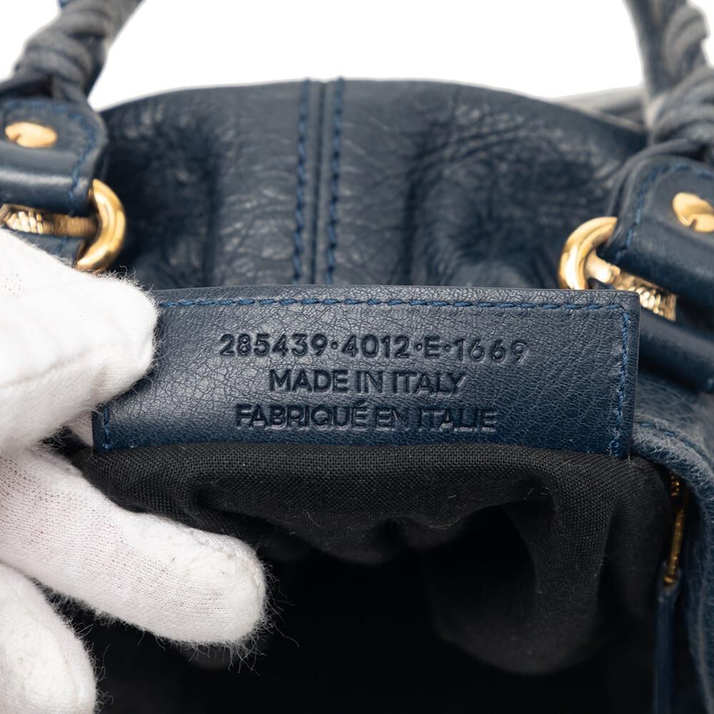 Balenciaga Pompon