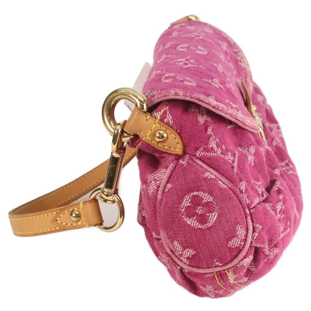 Louis Vuitton Pleaty