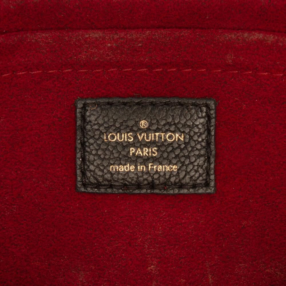 Louis Vuitton Pochette Accessoires