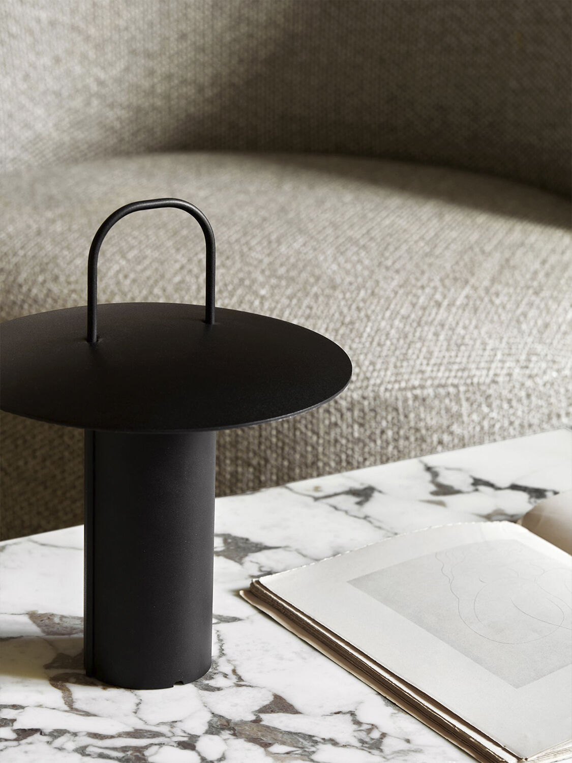 Ray Table Lamp Portable